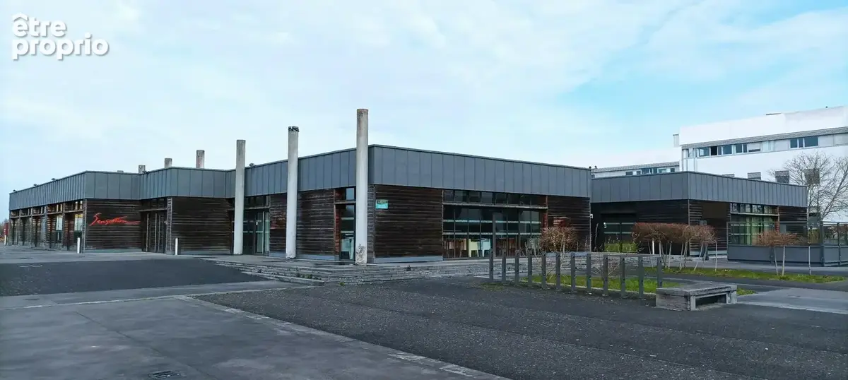Commerce 1 400 m² à vendre à Colombelles (14460) - photo 2