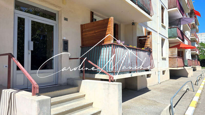 Appartement à SALON-DE-PROVENCE