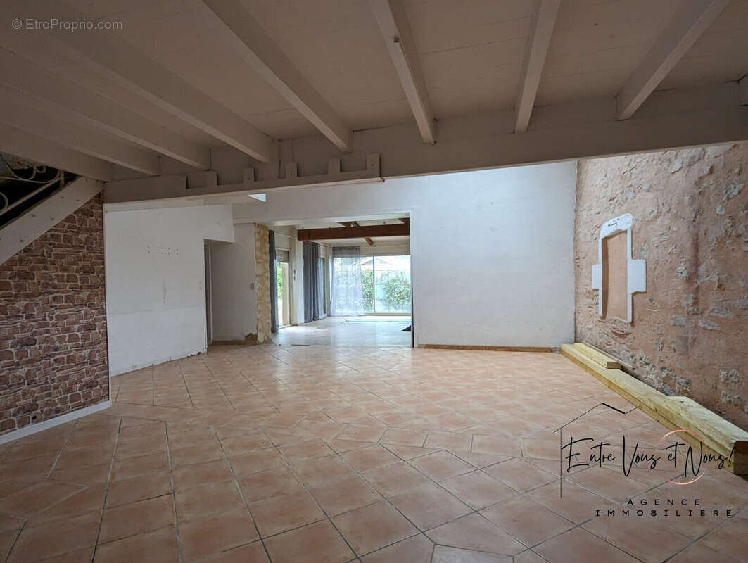 Maison 180 m² à Noaillac  - photo 7
