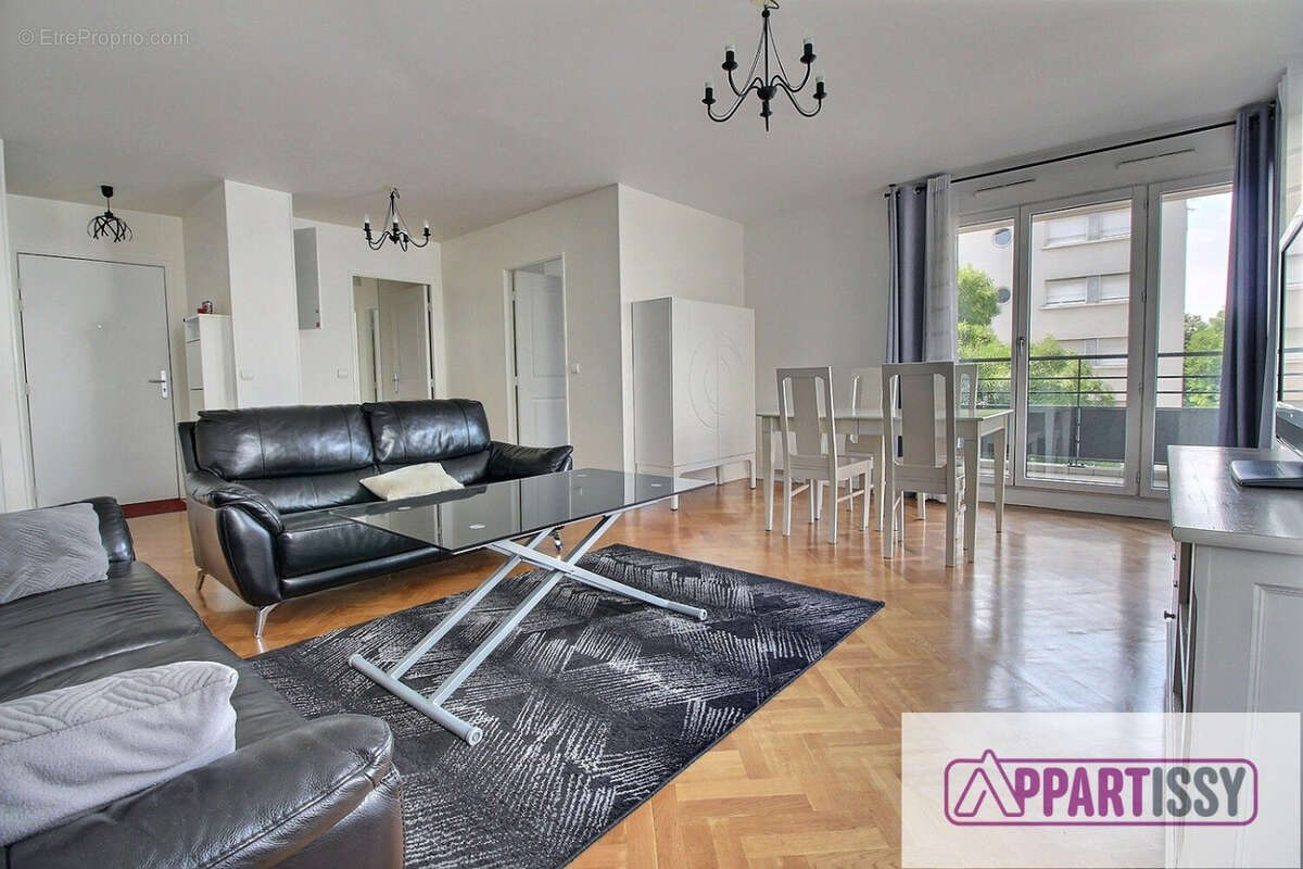 Appartement à ISSY-LES-MOULINEAUX