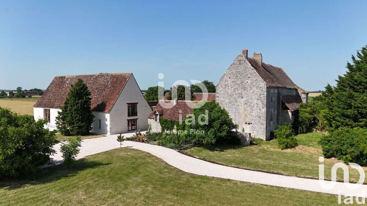 Photo 2 - Maison à CORMERY