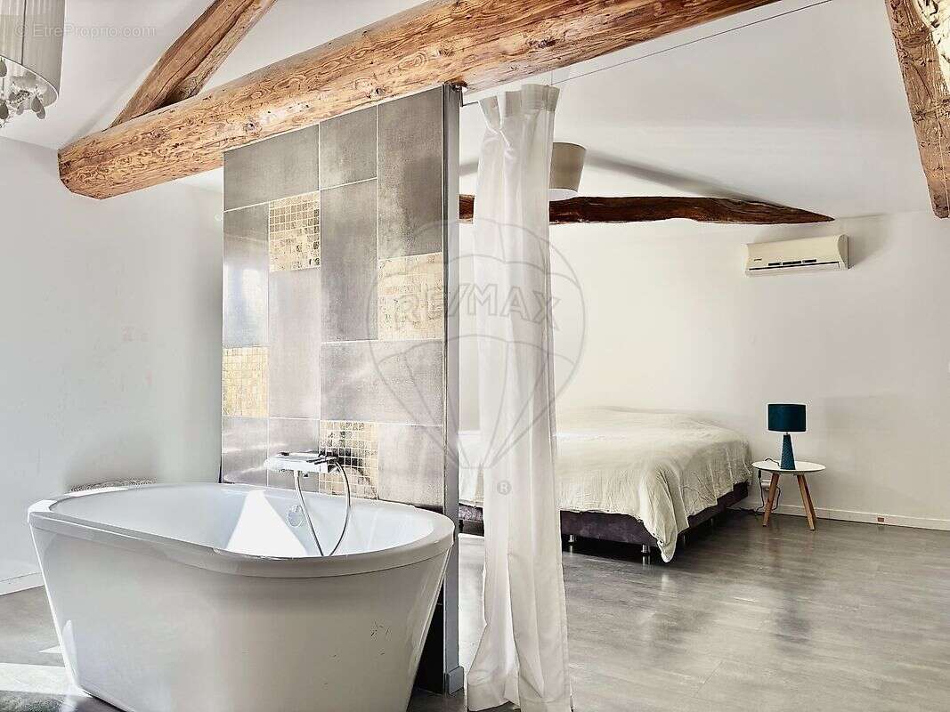 Maison à LE PERREON