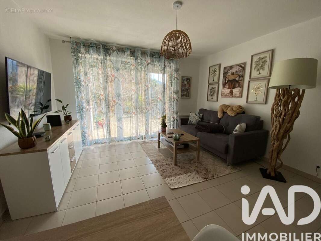 Photo 2 - Appartement à CARROS