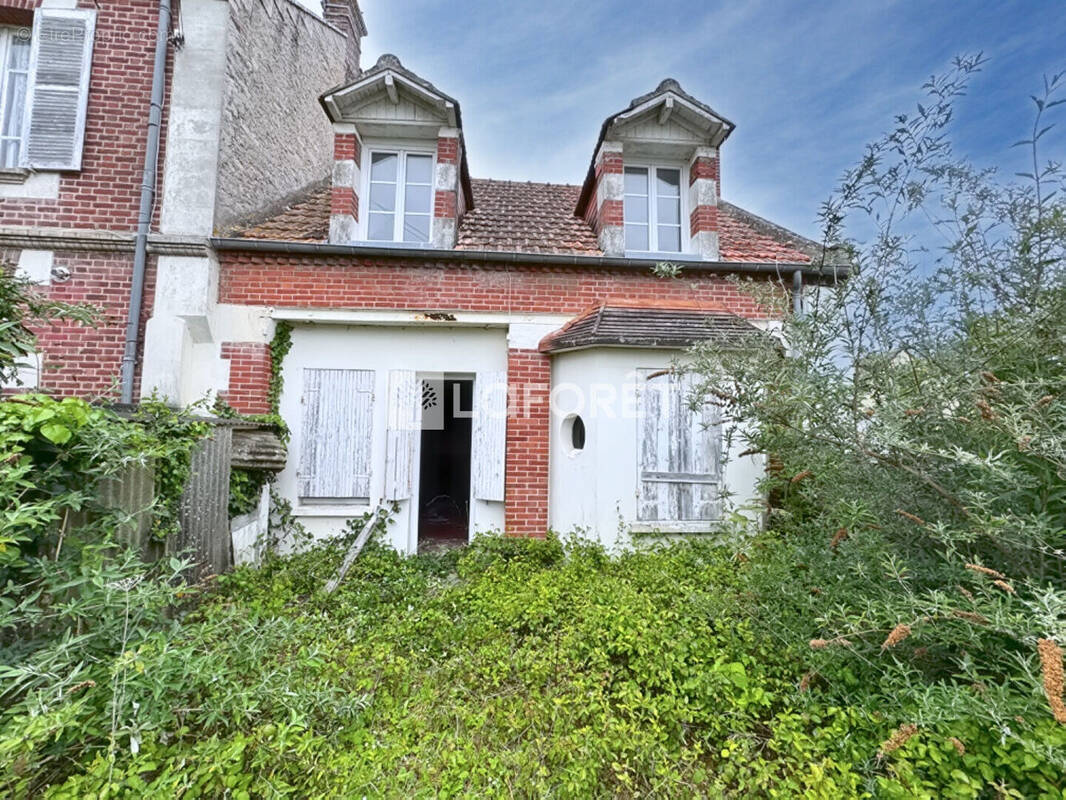 Maison à LION-SUR-MER