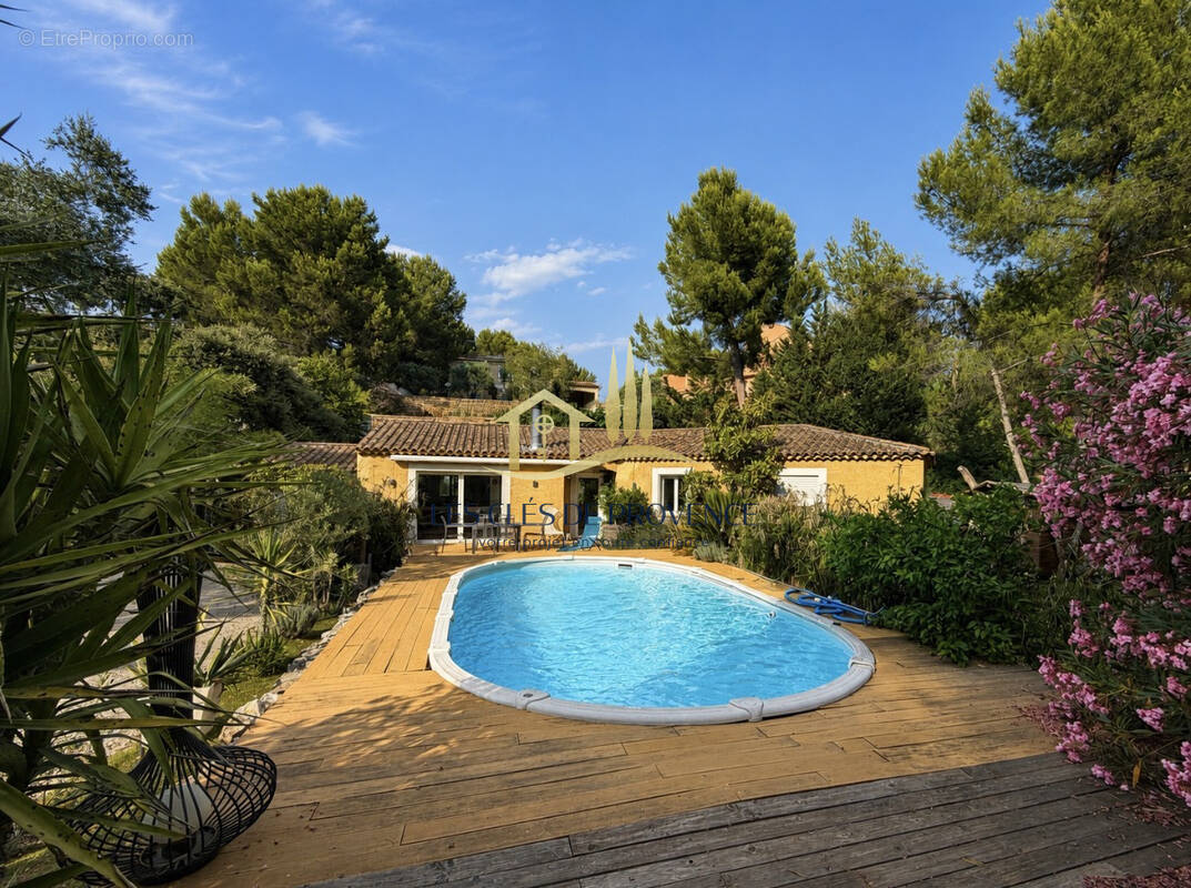 Maison à ROGNAC