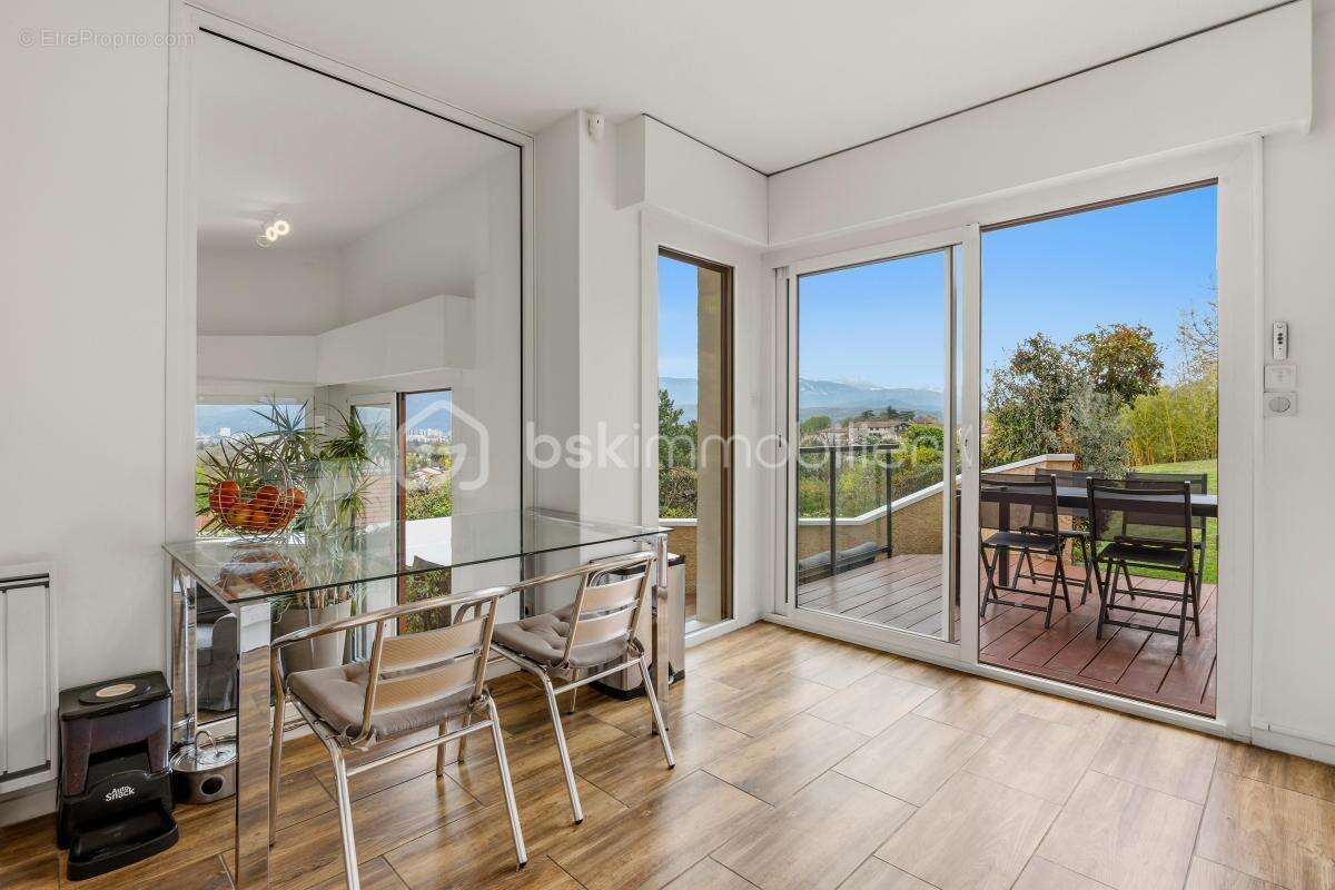 Maison à SEYSSINET-PARISET