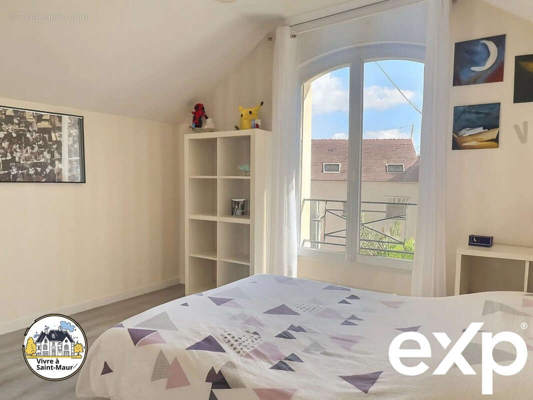 Maison à SAINT-MAUR-DES-FOSSES