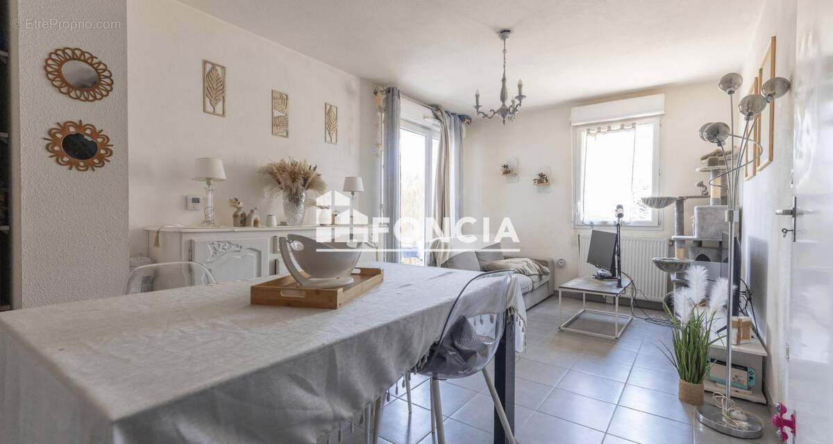 Appartement à SEYSSES