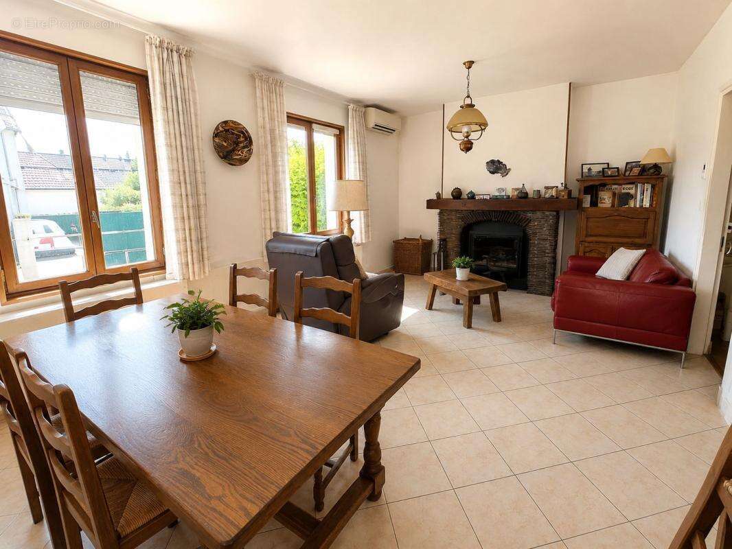 Maison pleine de charme avec jardin et vie de plain-pied à Étouy - photo 2