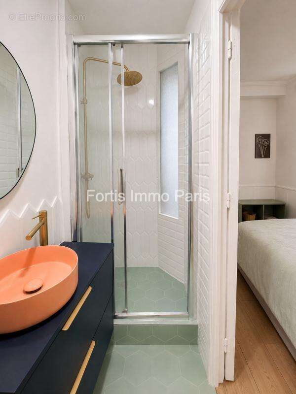 Paris 1 - quartier place vendome - charmant t2 - 31 m2 - photo 7