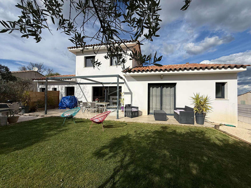 Maison à SAINT-MAXIMIN-LA-SAINTE-BAUME