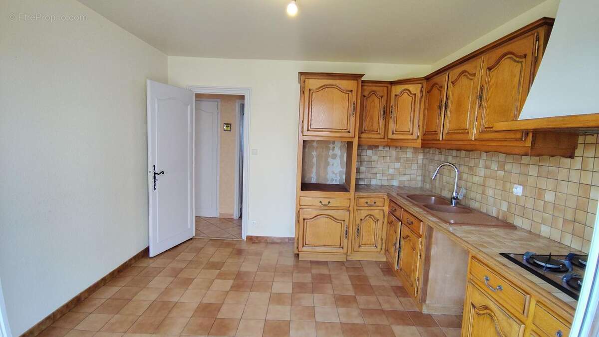 Maison à TERRASSON-LAVILLEDIEU