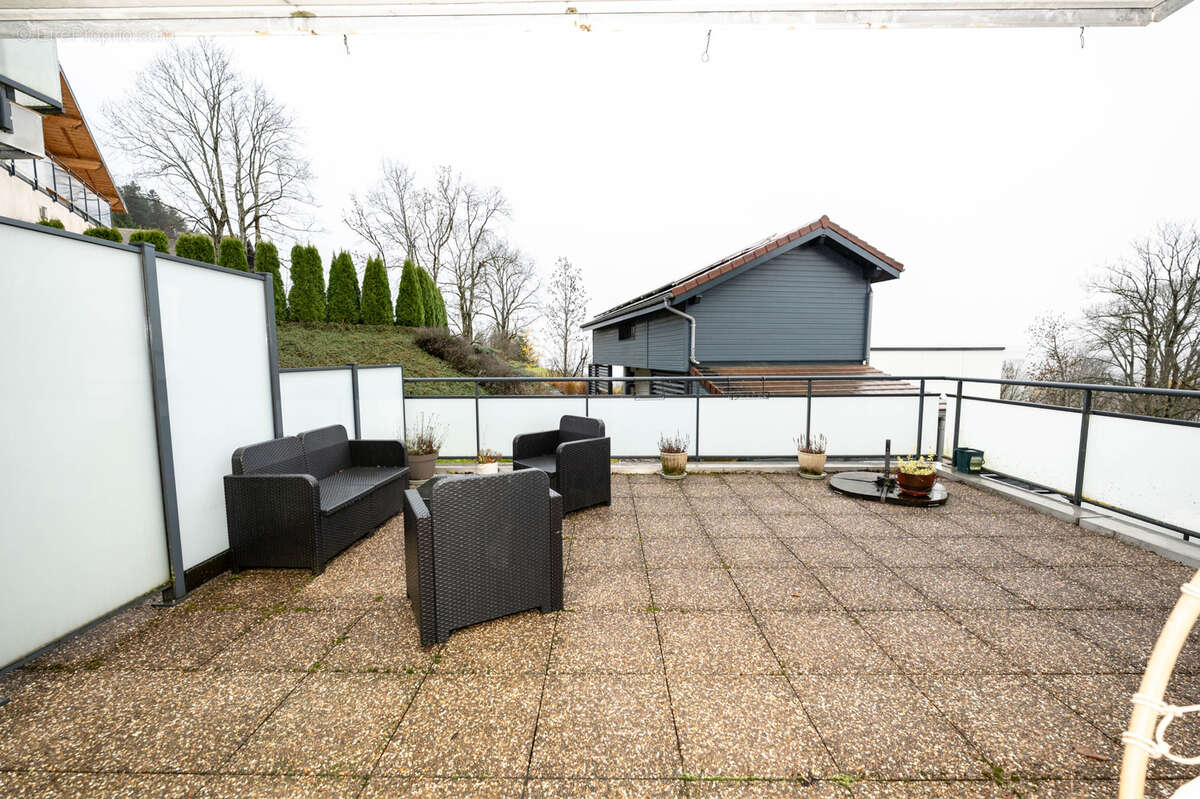 Appartement à MONTPERREUX