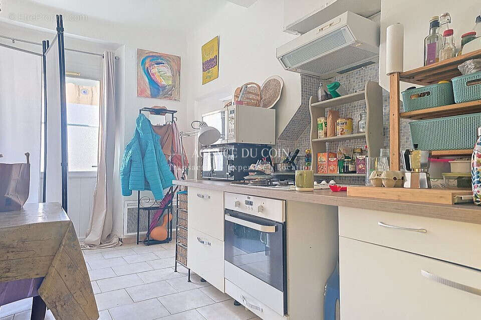 83720 trans en provence Rdc appartement de 53m2 plus cave gr - photo 3