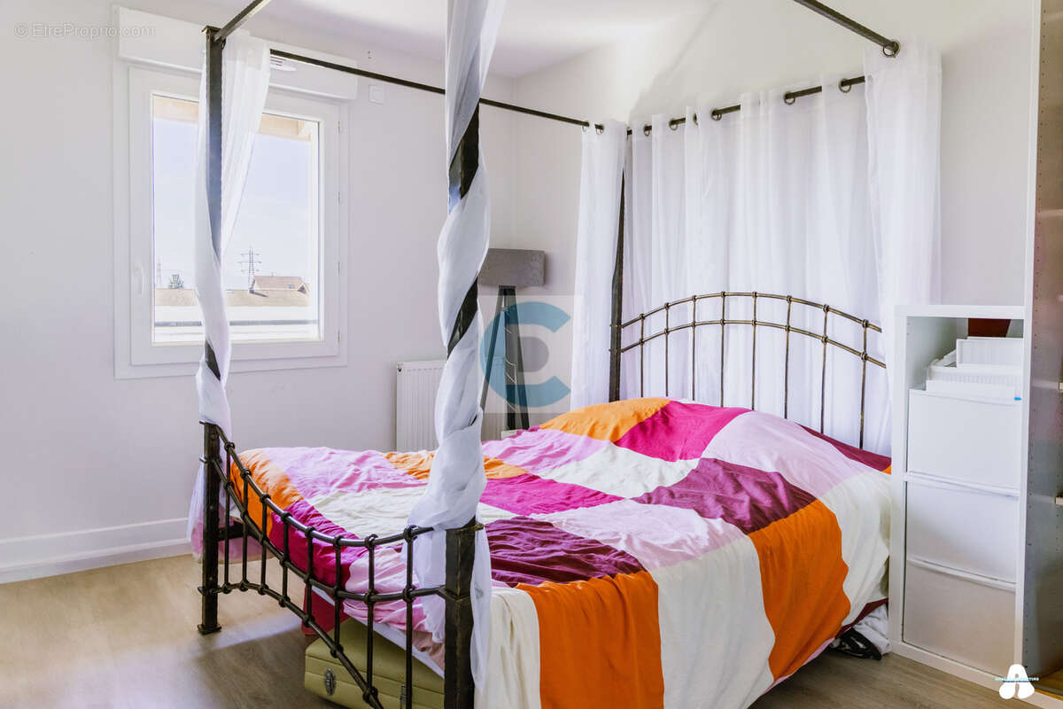 Appartement à ARTHAZ-PONT-NOTRE-DAME