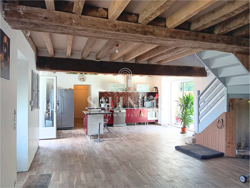 Maison à CHISSAY-EN-TOURAINE