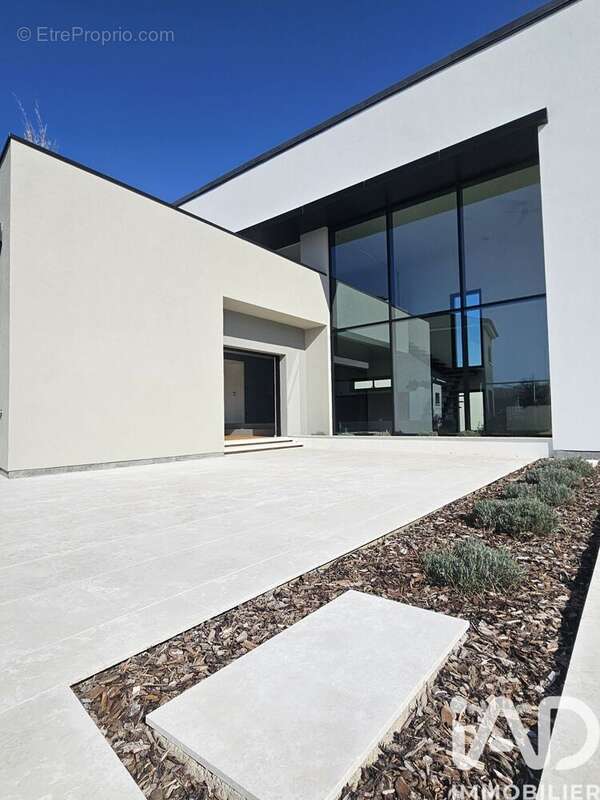 Photo 7 - Maison à THIL