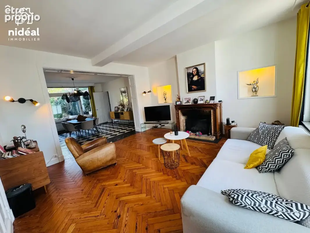 Maison 8 pièces 270 m² à vendre à Raismes (59590) - photo 3