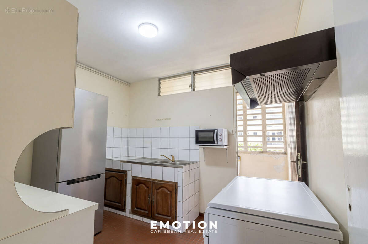 Appartement à POINTE-A-PITRE
