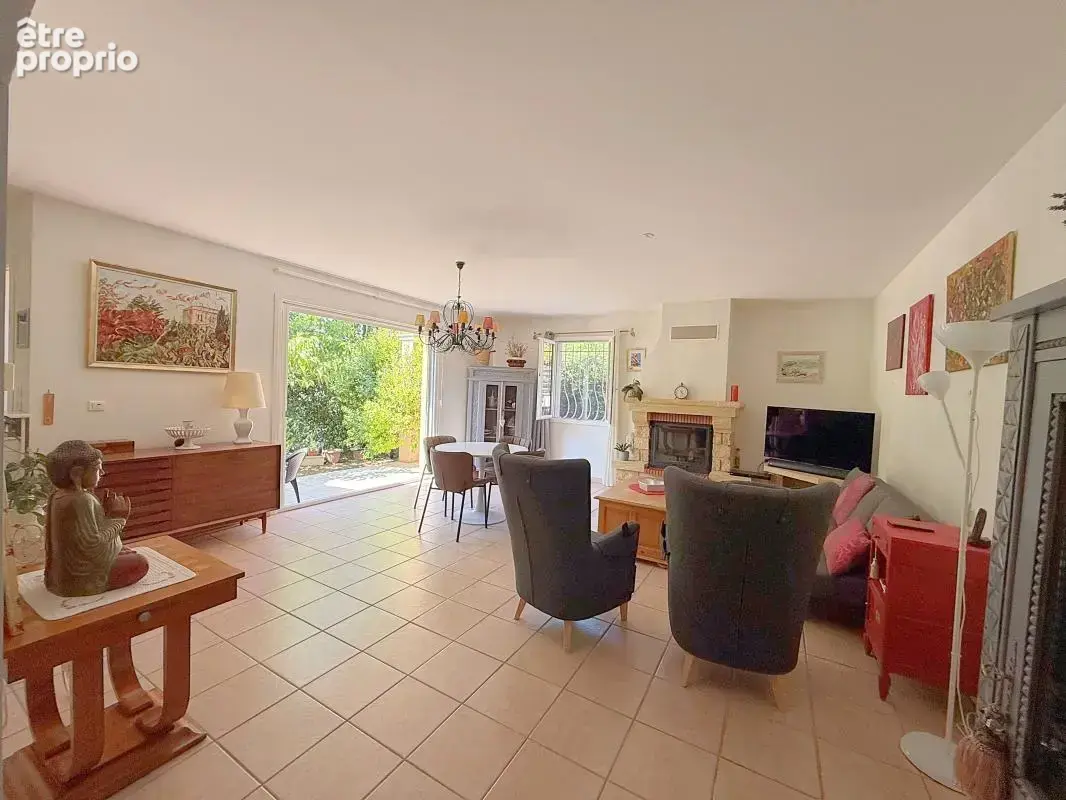 Maison 98 m² à Vins-Sur-Caramy  - photo 4