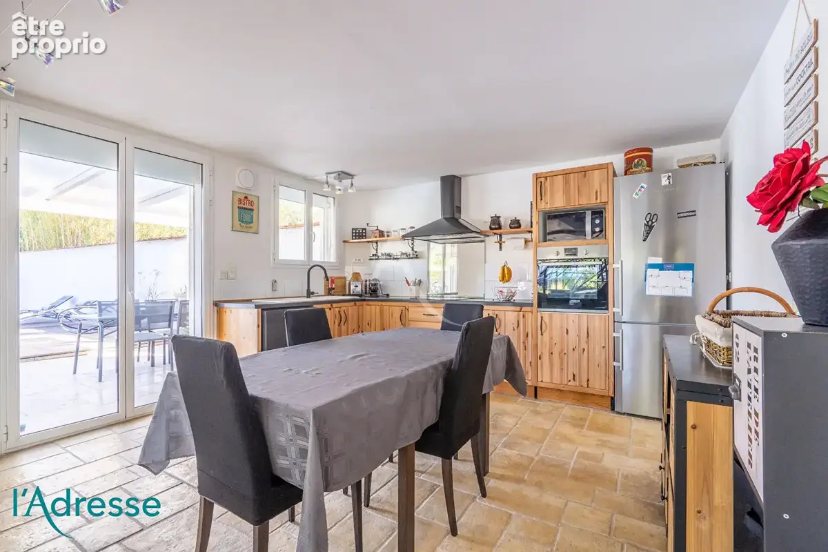 CANEJAN - Maison esprit Loft de 139 m² avec jardin et piscine - photo 3