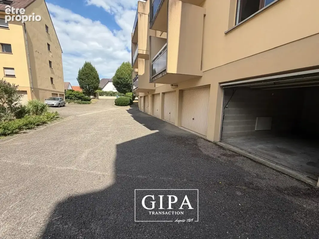Photo Parking à Mittelhausbergen au prix de 17 400€