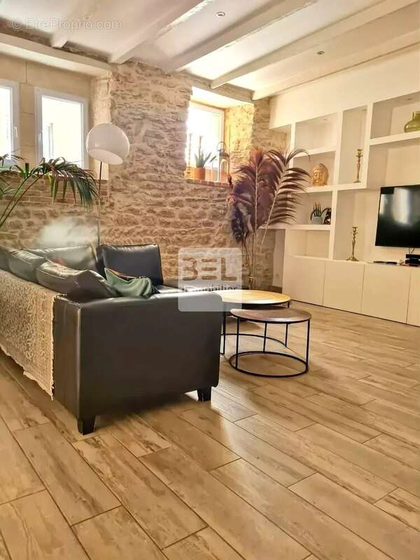 Maison à BAGNOLS-SUR-CEZE