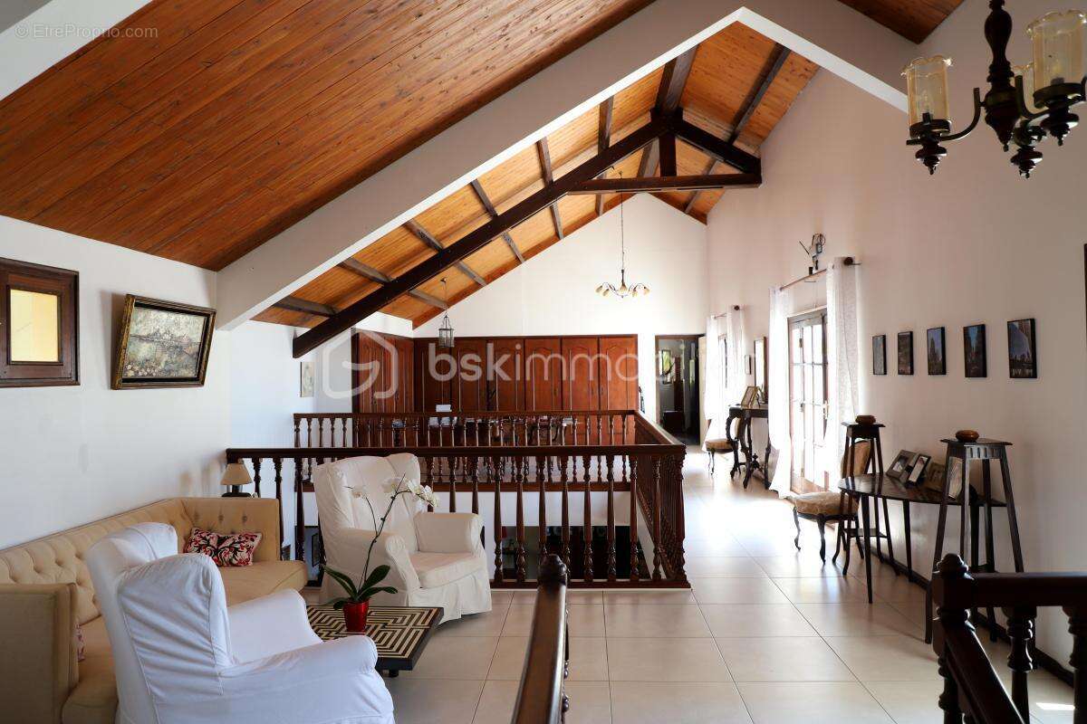 Maison à SAINT-DENIS