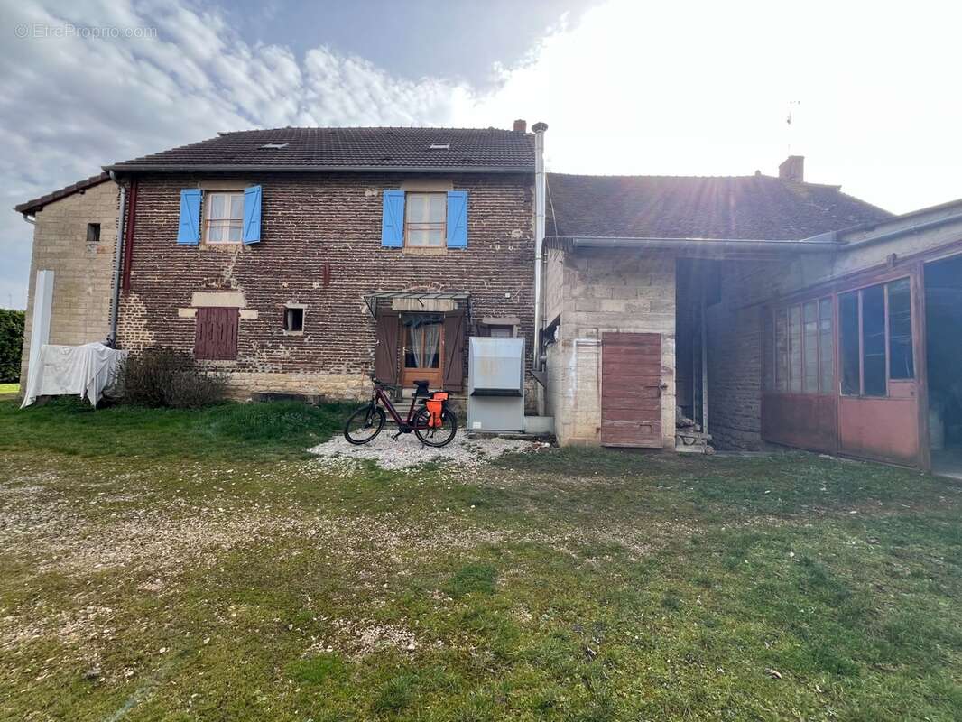 Maison Savigny-en-Revermont - photo 2