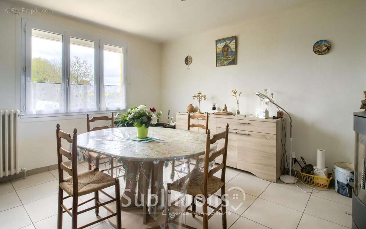 Exclusivité Maison de campagne avec grand terrain entièrement - photo 6