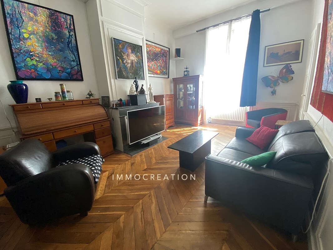 Appartement à LYON-6E