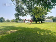 Terrain à CAMBLANES-ET-MEYNAC