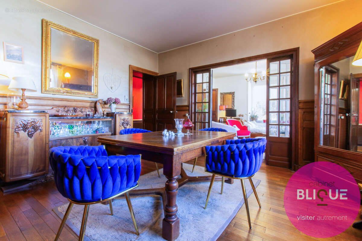 Maison à DOMEVRE-SUR-VEZOUZE