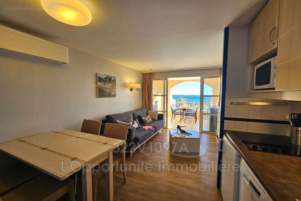 Appartement à SAINT-RAPHAEL