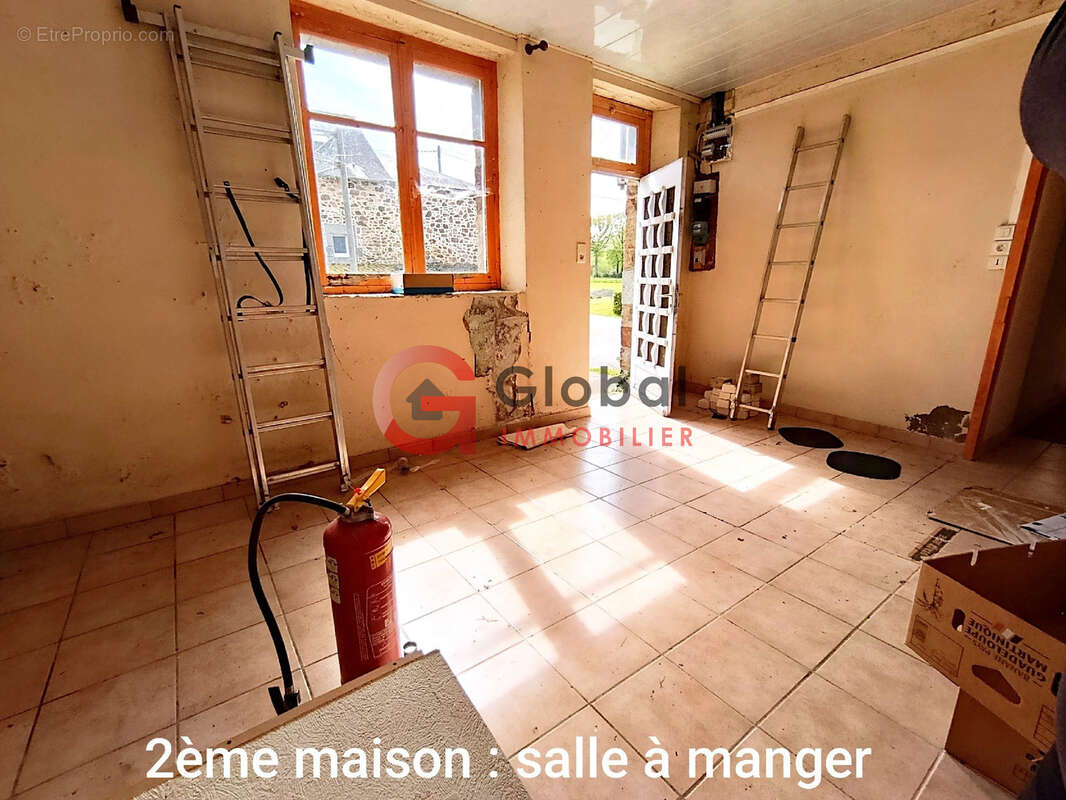 Maison à LUITRE