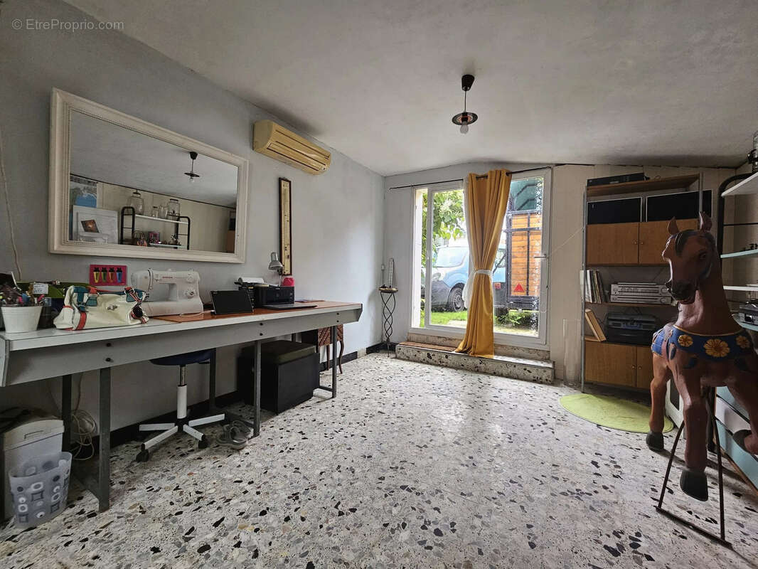 Maison à AIGREFEUILLE-D&#039;AUNIS