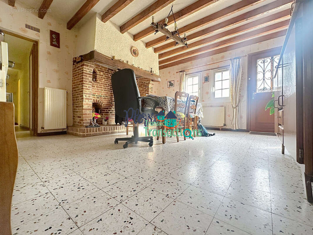 Maison à LA FRENAYE