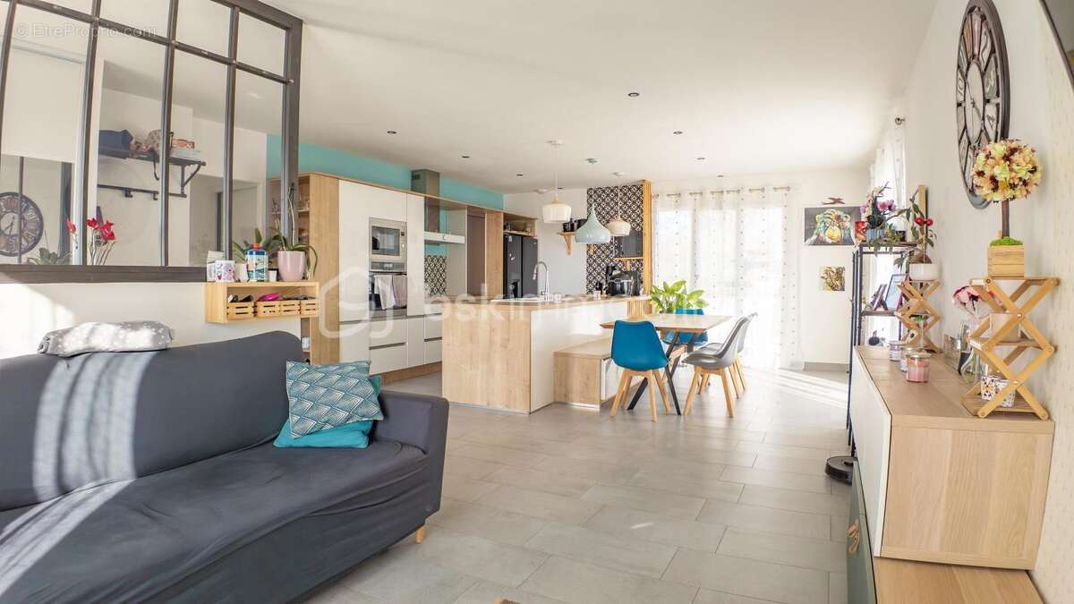 Maison à SAINT-BENIN-D'AZY