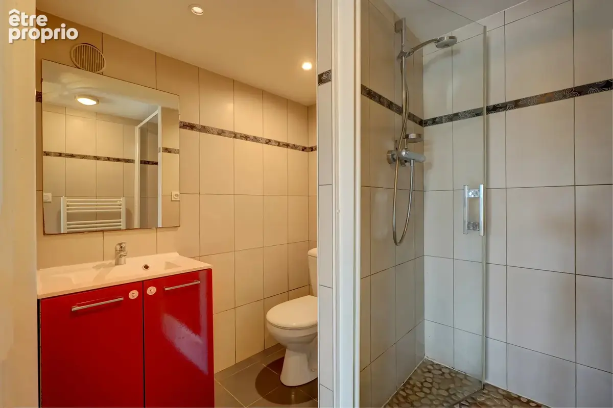 Maison avec piscine - St Genis les Ollières - photo 12