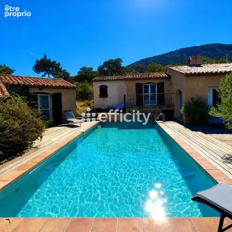 Photo Maison à Plan-De-La-Tour au prix de 1 390 000€