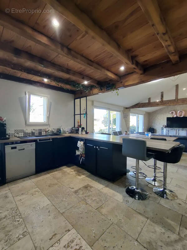 Maison à SAINT-VAIZE