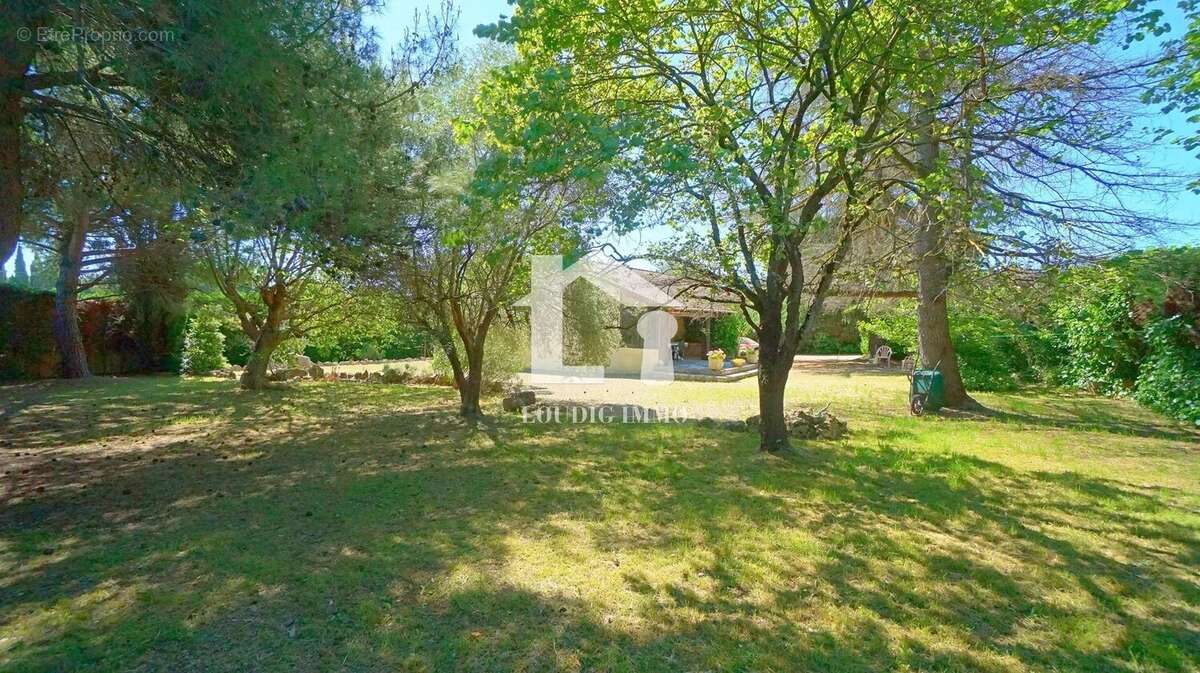 Maison à PEYMEINADE