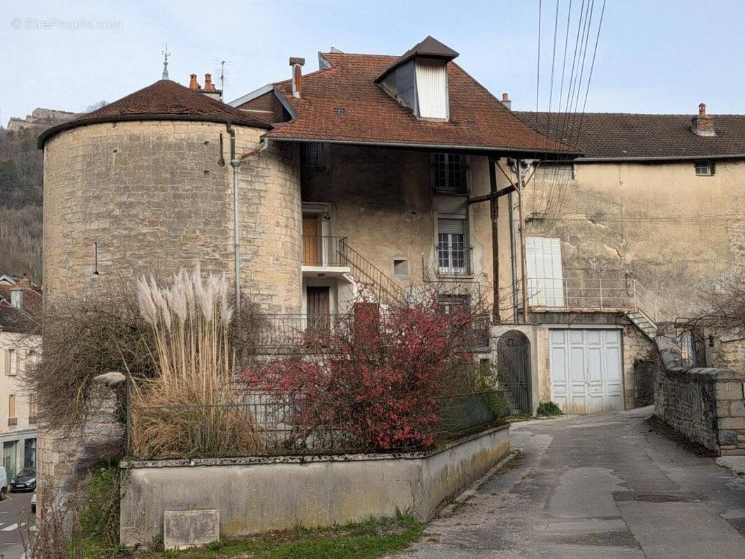 Photo 1 - Appartement à SALINS-LES-BAINS