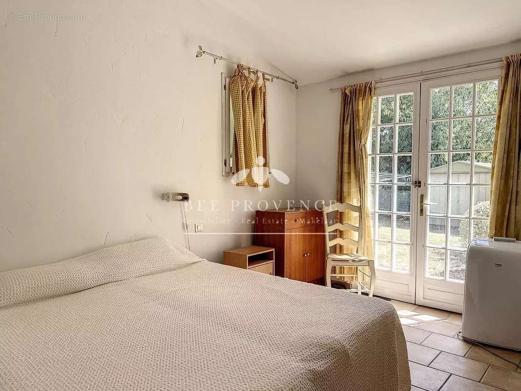 Maison à MONTAUROUX