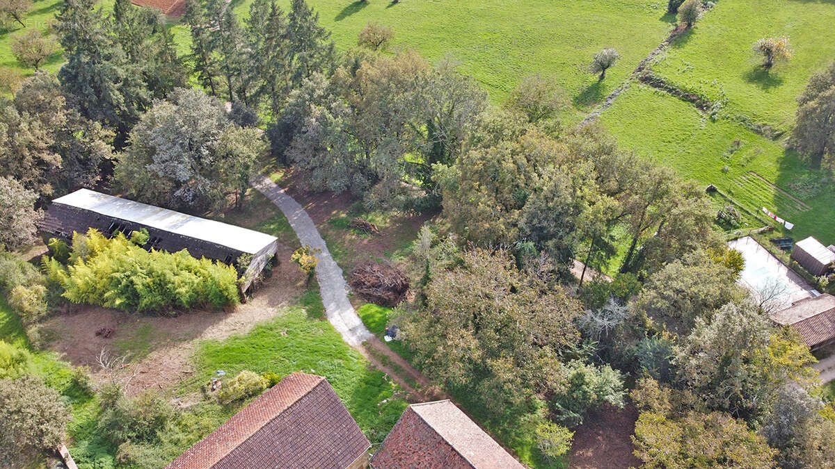 Corps de ferme Cenac et Saint Julien - photo 10