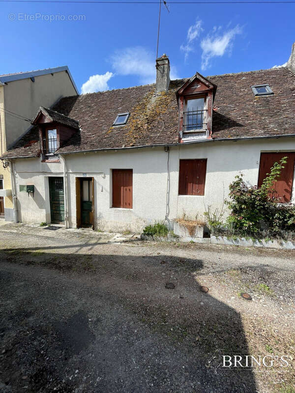 Maison à SAINT-REMY-DU-VAL