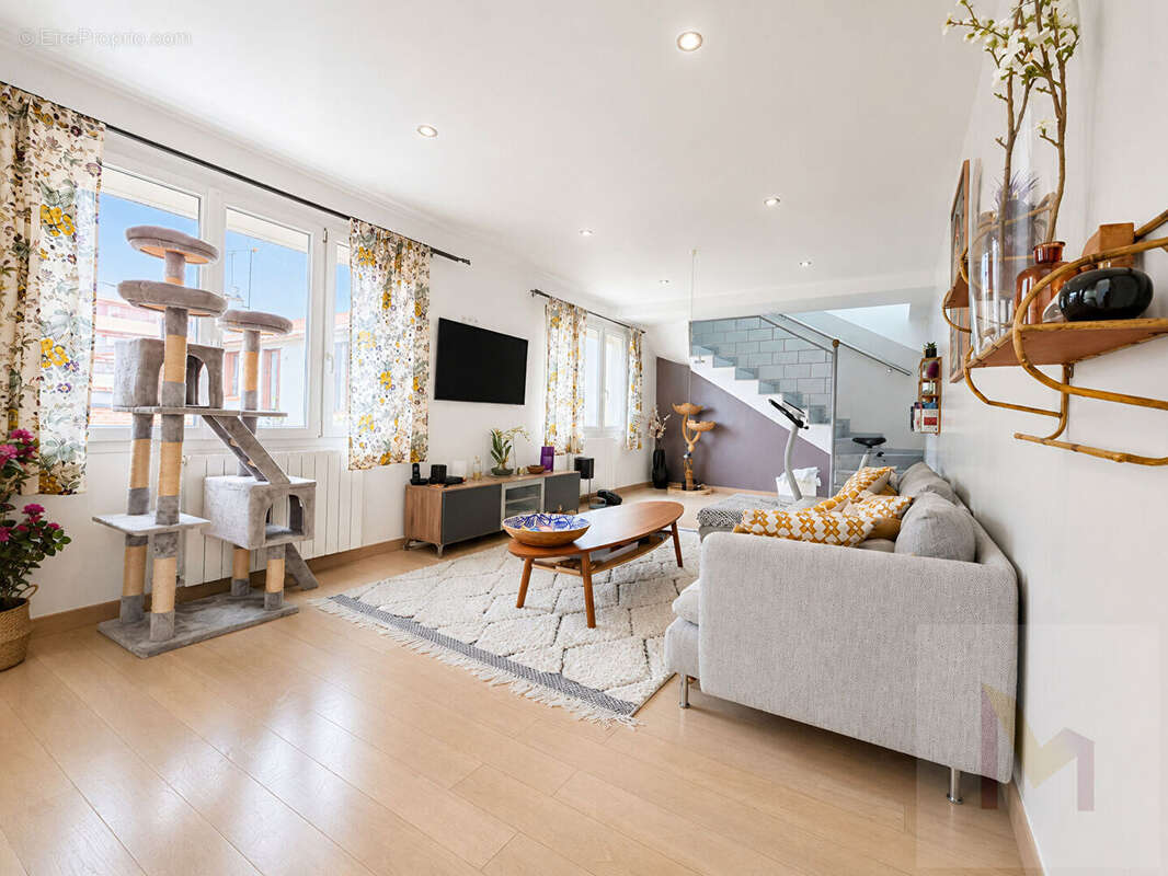 Maison à NEUILLY-PLAISANCE