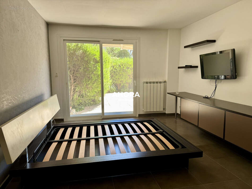 Appartement à MARSEILLE-9E