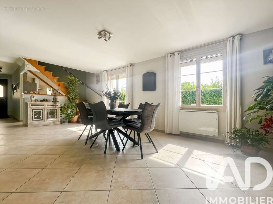 Photo 4 - Maison à EGREVILLE