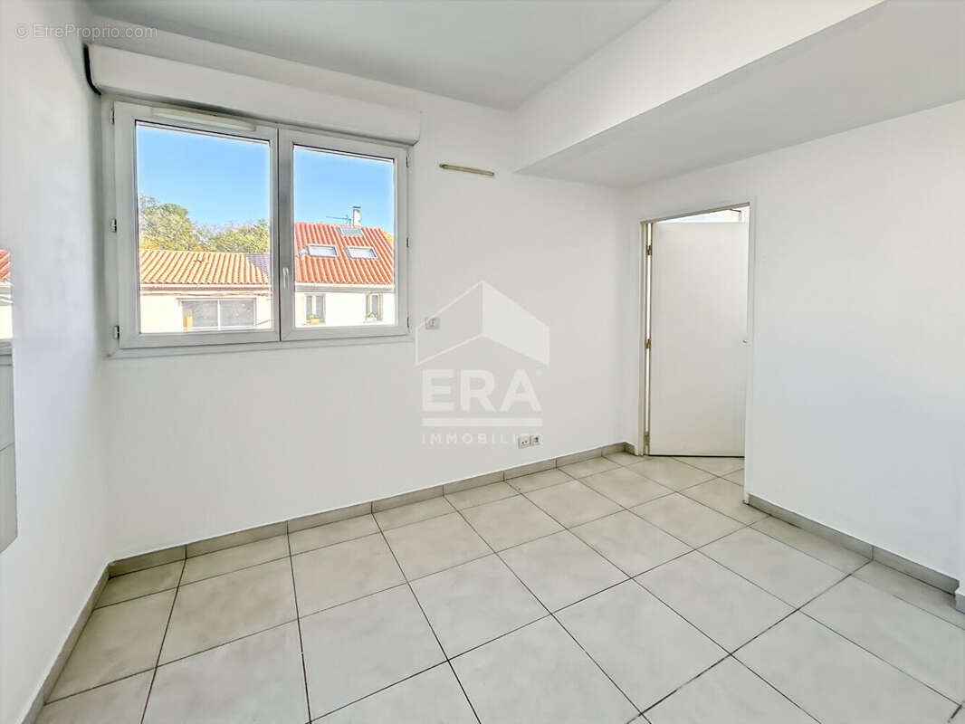 Appartement à MARSEILLE-12E